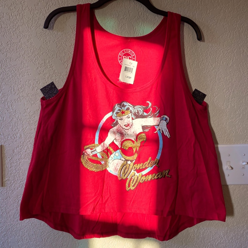 Wonder Woman Razorback Crop Top ❤️